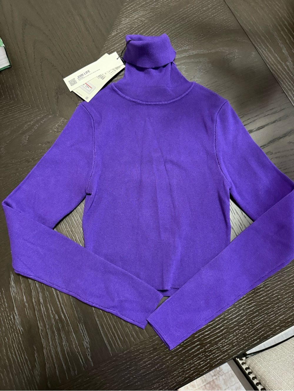 NWT: Zara Fitted TurtleNeck